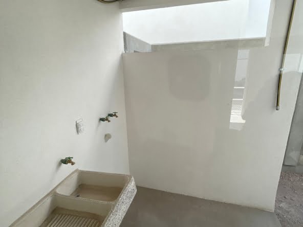 020b5d6f-f9ed-4c61-8554-9c2d3da0fc2d