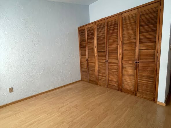 0dfce21b-6d70-4fd3-b0fb-43dee39536c2