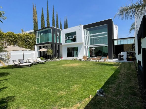 184b4c68-4613-41f9-93b7-d803dc987a41