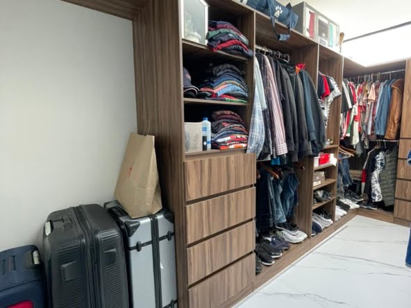 3b72cf87-87f7-42f9-a663-c4728042ba5a