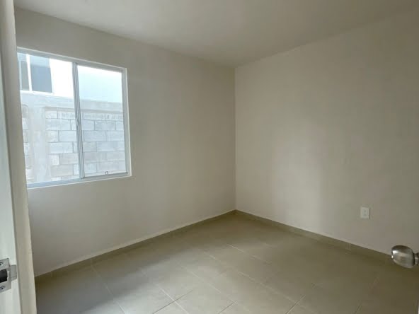 3e2a3e24-2495-4e63-8561-637c6f445d7c