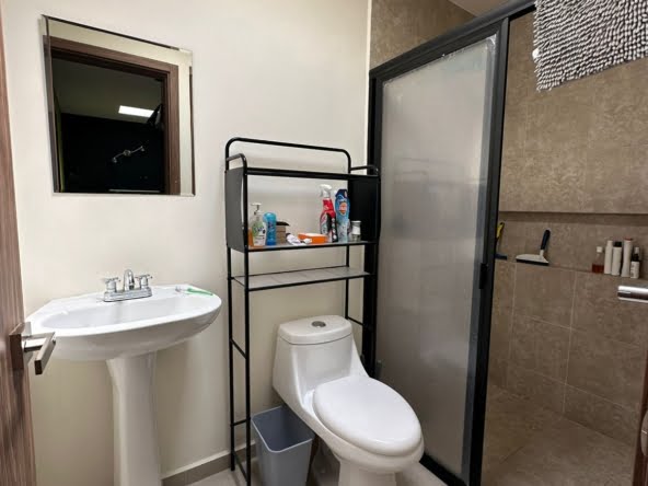 73b2df48-50dc-4865-9f8f-f8e691313658