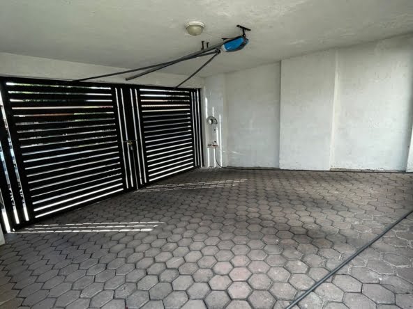 af719d76-feb4-4e54-80ee-3e43bc21de68