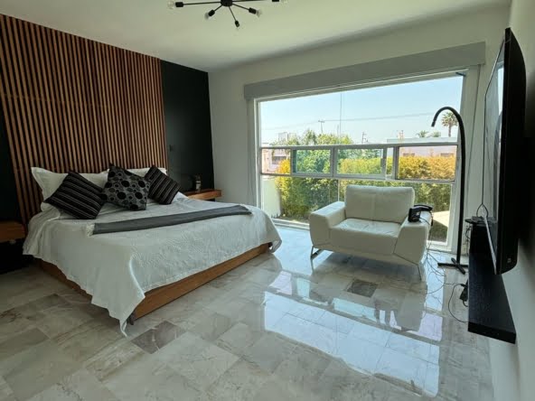 b4e7f886-53c2-4f9e-9dbe-5cd1dd21fae9