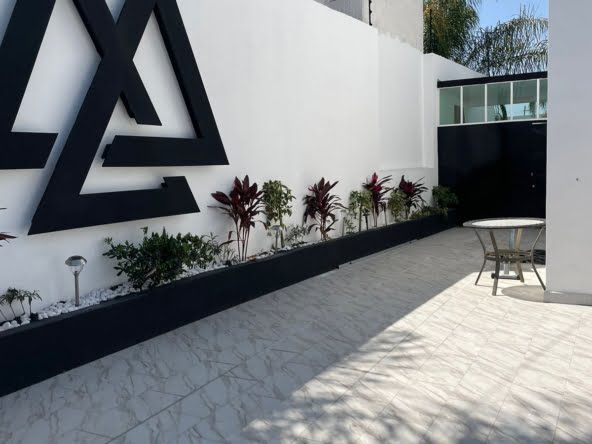 bfc7993c-140c-4d05-9bb8-63166b732a16