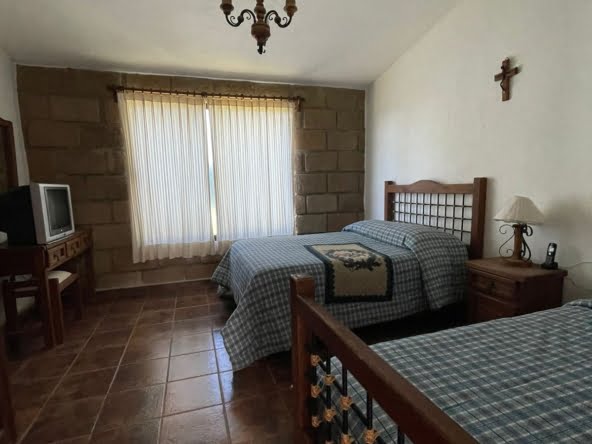 cc2042f7-b3aa-4908-a18a-790a9edabe1a