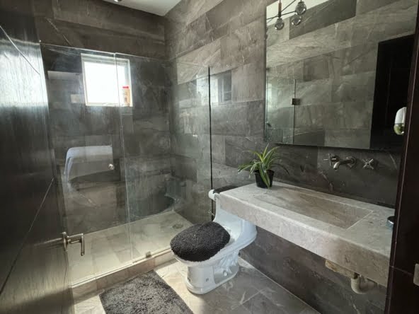 cd4e7fba-ff4d-49a9-b4fe-0f3c4882098c