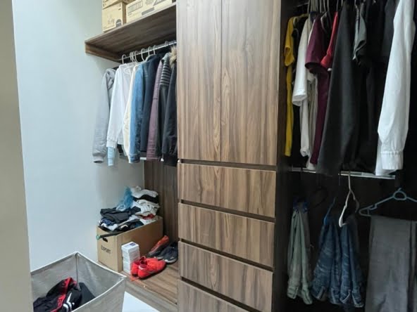 d10e2131-3a61-45e9-8434-e9e4fc3c8d43