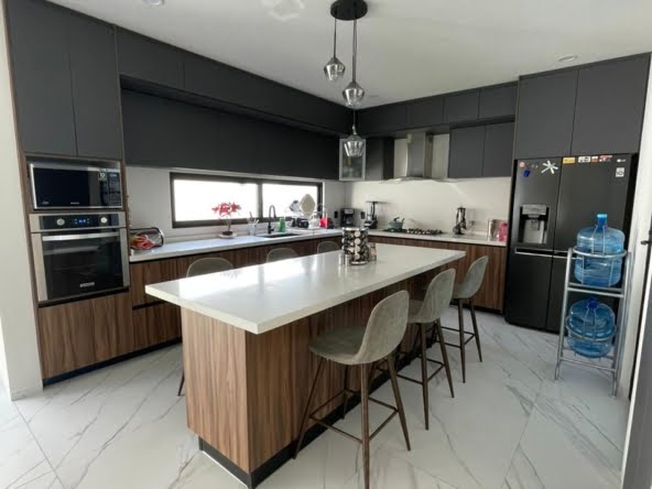 dfde513e-5b39-4308-a251-63032fe4ae9d