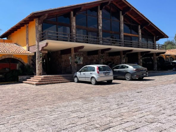 fbd3dafc-360f-4ae3-9f87-14784eab4794