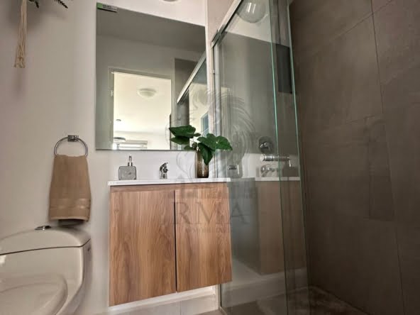 370aa5c7-7126-460e-806a-e5f30de3af6c