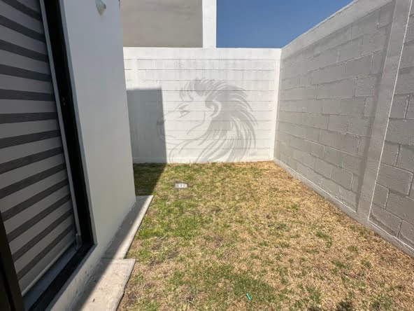 5c3310aa-aedd-4c28-bea7-875de9d97a15