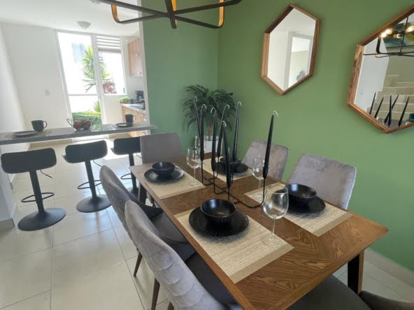 76270657-bb09-4f93-99f3-3da5fd58d5eb