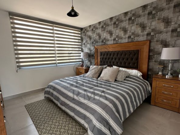 84efae57-1344-4b1d-876c-36ee47161222