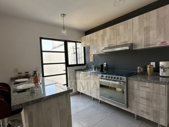 a179c717-b6fc-4a6a-8bb8-21b8149d16b8