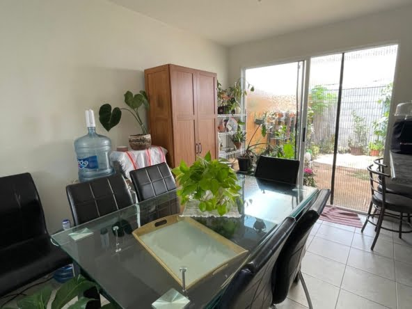 b7d5cabf-75d3-4e53-a3ff-ac57fe73ce55