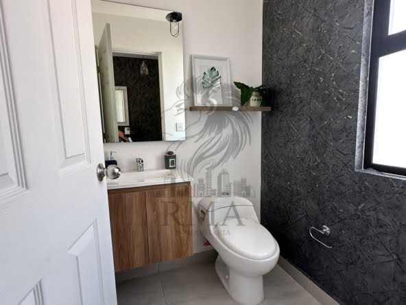 eaf1ac85-ad2e-46de-9bf1-f3dbde5be74c