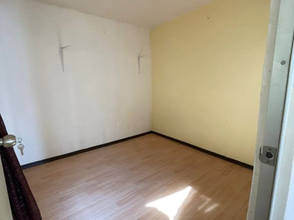 f0db4d9c-1e00-4a32-82aa-e1b6eb1a095d