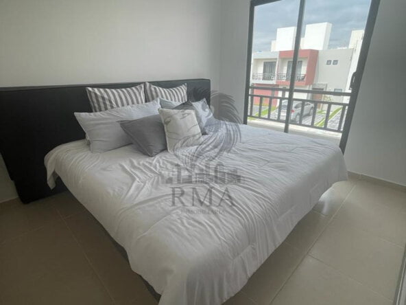 58337228-fefd-4095-a2c4-eb4c1f07287b