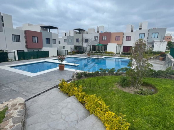 68f84ae2-43d4-4401-886a-5b2052098b7c (1)