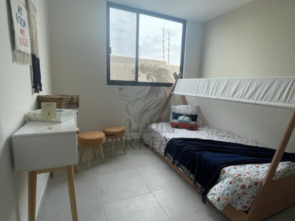 d9055c2e-e919-4796-a341-c922373e0ac5