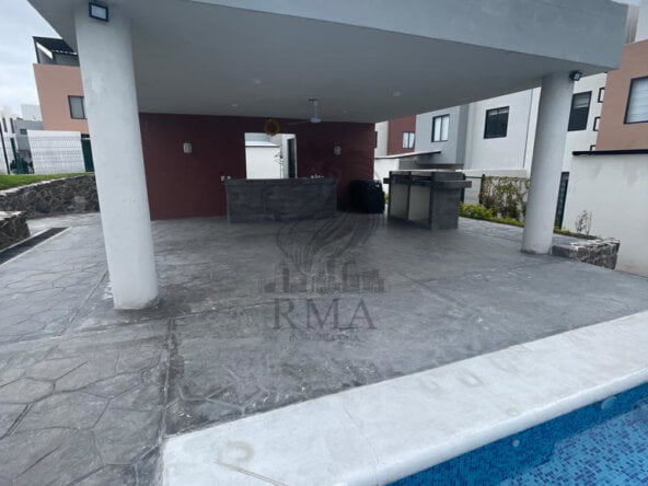 e171895c-62db-4732-906d-1ae80bc8c6fb