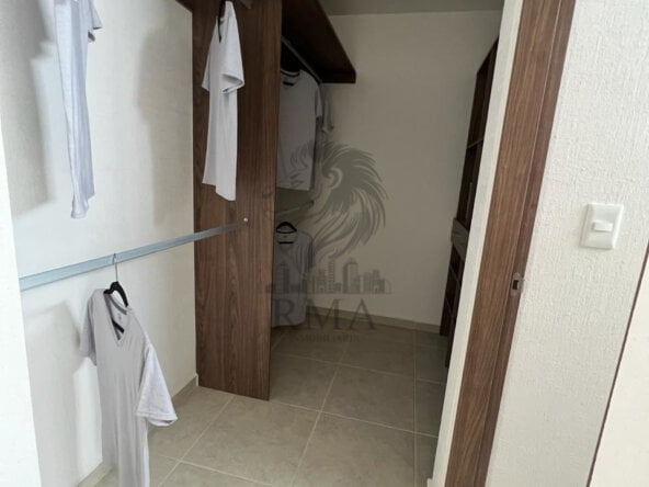 f1b9ff55-5552-43fa-a9fe-4000df22b187