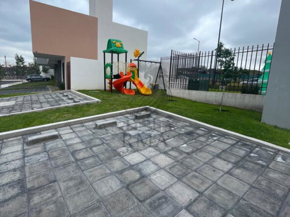 fa246e6a-ea2b-4ba1-bb63-16e8163df0c2