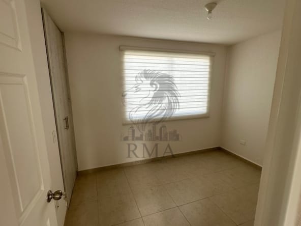 29858400-23d3-4c1c-a89b-f040938c4368