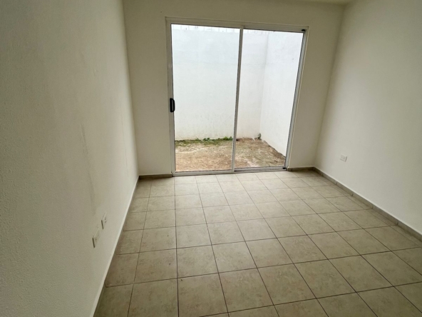 WhatsApp Image 2023-12-15 at 10.07.29 (3)