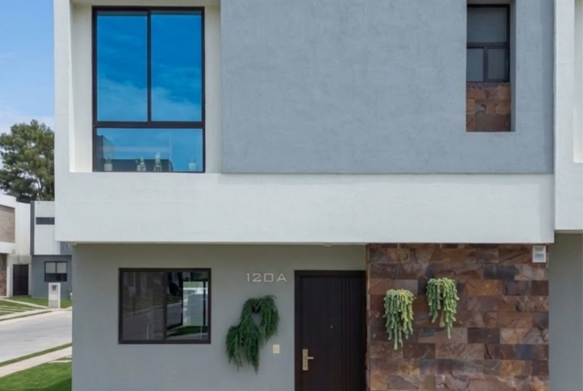 Casa en venta en Cumbres del Marqués