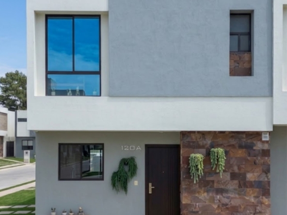 Casa en venta en Cumbres del Marqués